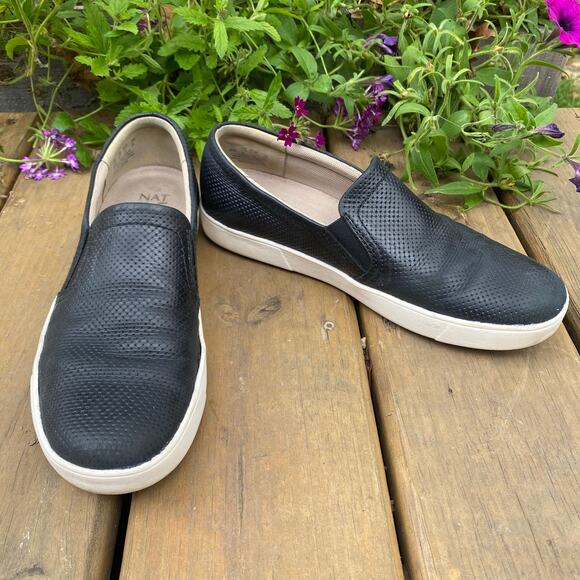 Naturalizer black non slide slip on shoes size 9 wide - Picture 1 of 7